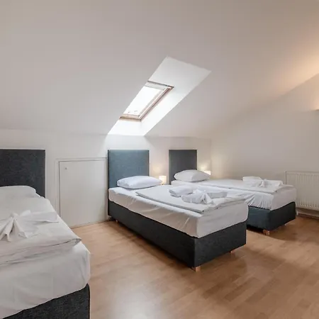 Hotel Brixen Prague Exterior photo