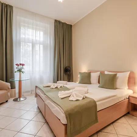 Hotel Brixen Prague Exterior photo